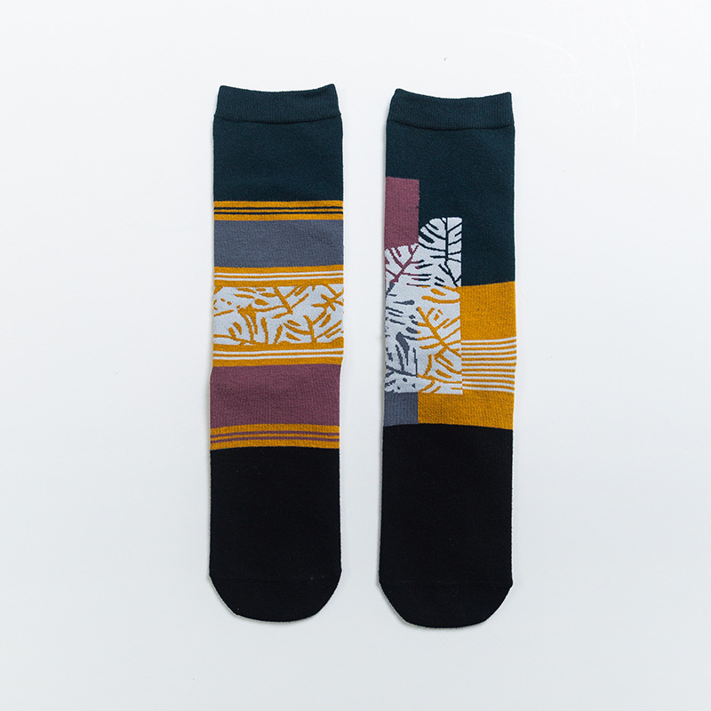Glad Xvan 2020 AB Socks Tide Mismatched Creative Left Foot Boneless Seam Snowflake Literary Men Women Crew Socks